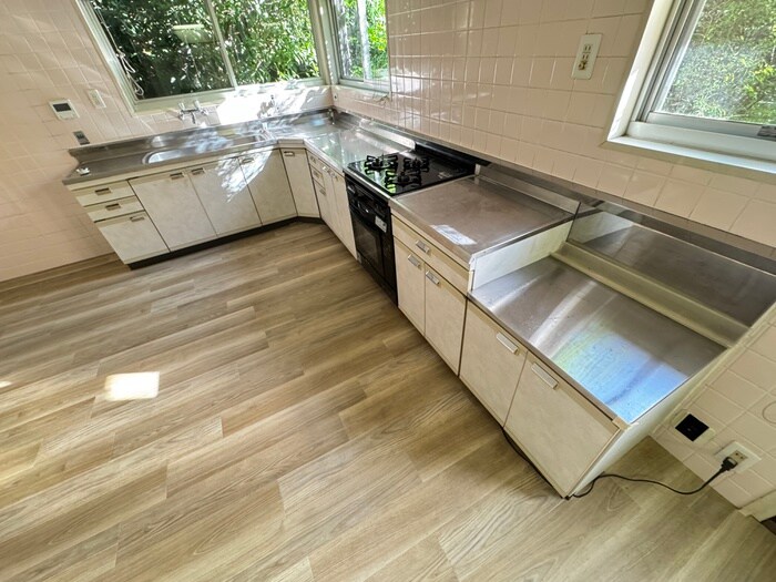 佐竹台1丁目戸建の物件内観写真