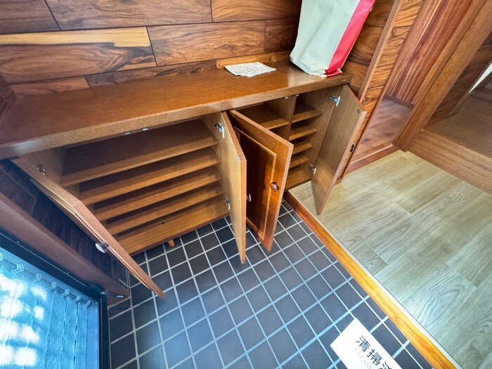 佐竹台1丁目戸建の物件内観写真