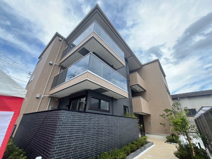 サザンフォートの物件外観写真