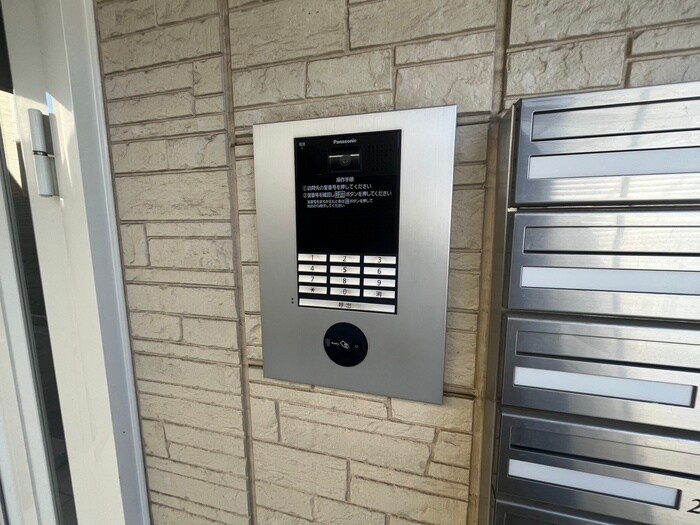 プレジ－ルの物件外観写真