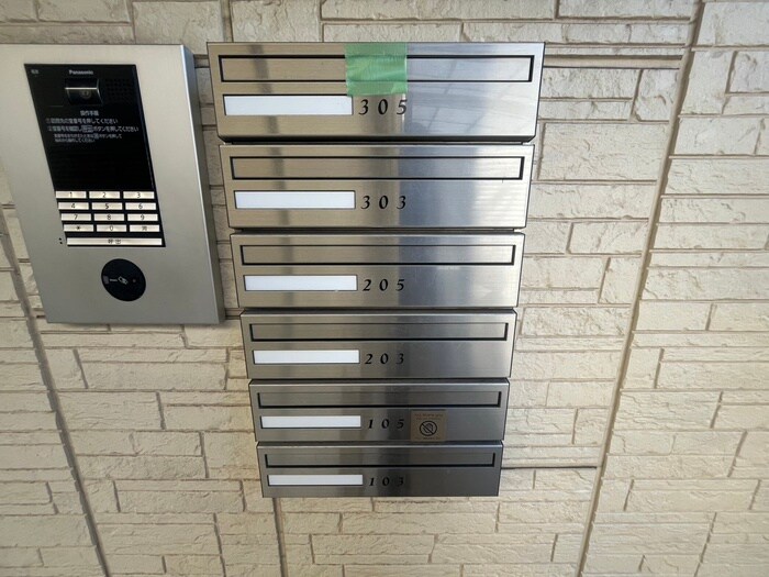 プレジ－ルの物件外観写真