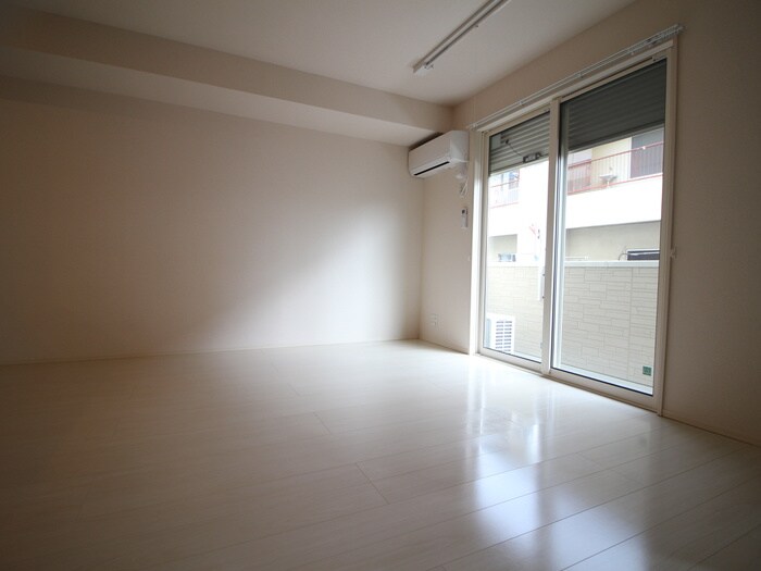 プレジ－ルの物件内観写真