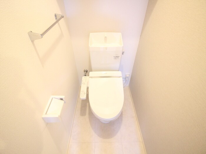 アヴェルラ京橋の物件内観写真