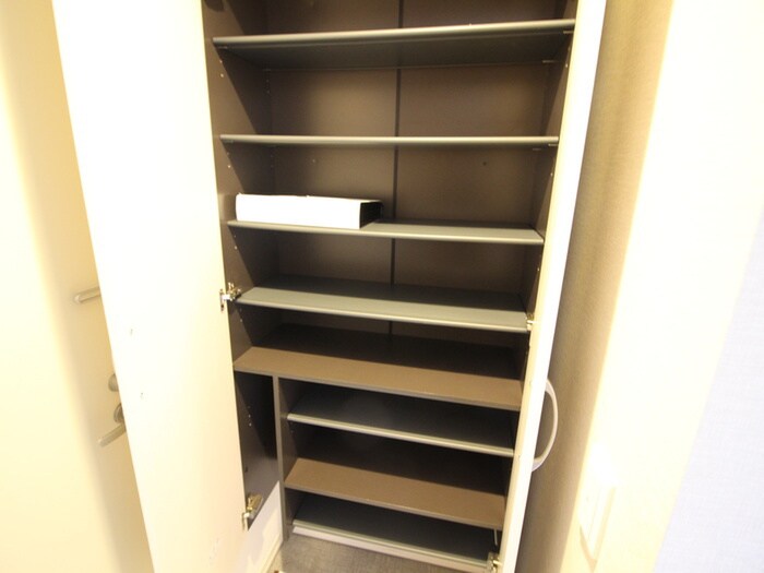 アヴェルラ京橋の物件内観写真