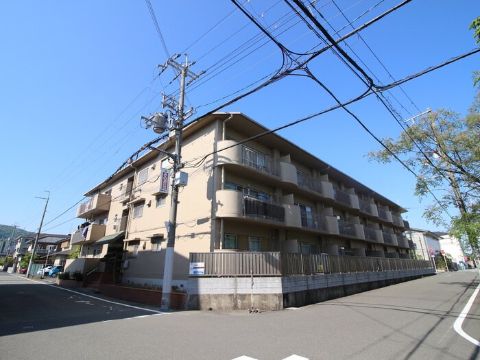 ヴィラ箕面の物件外観写真