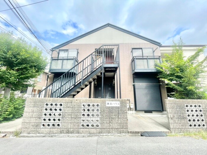 清流ハイツの物件外観写真