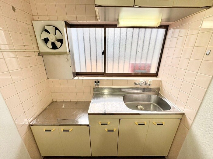 ハイツ中村Ｂ棟の物件内観写真