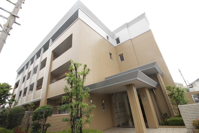 フェリ－チェ加美の物件外観写真