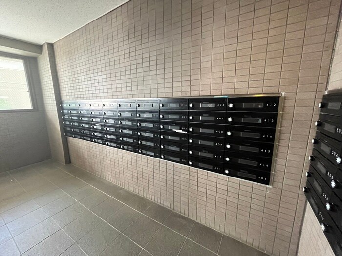 フレシア西宮の物件外観写真