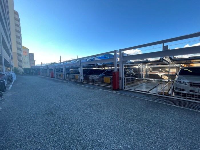 フレシア西宮の物件外観写真