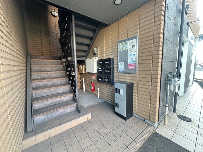 メゾンアイビスの物件外観写真