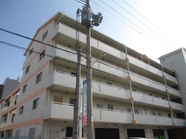 クレール西町北棟の物件外観写真