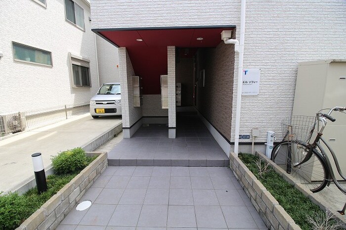 エル　ソフィーの物件外観写真