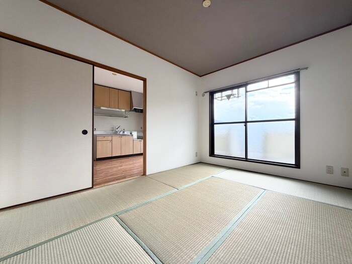 メゾン勧修の物件内観写真