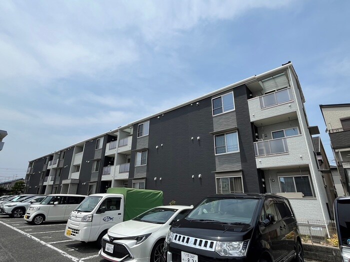 Good Lifeの物件外観写真