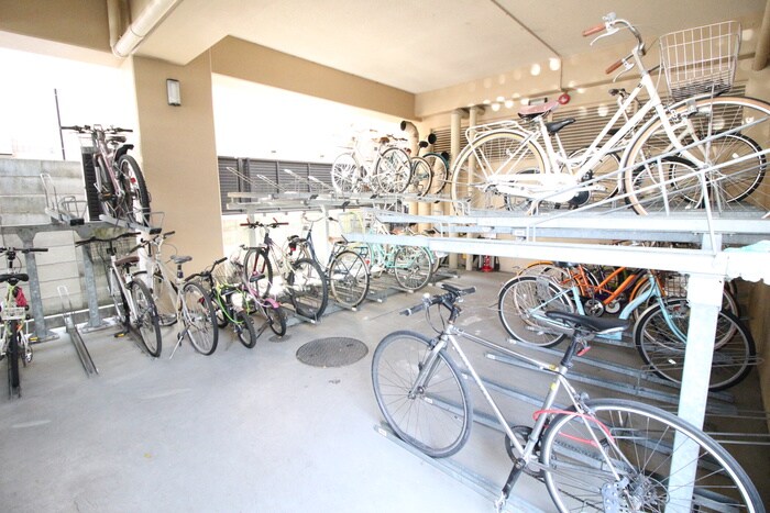 VAIL京都御苑の物件外観写真