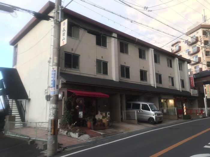 ＴＩＳＳハイム香里の物件外観写真