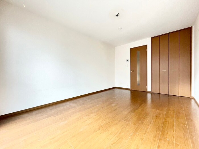 ラクロス桃山御陵の物件内観写真