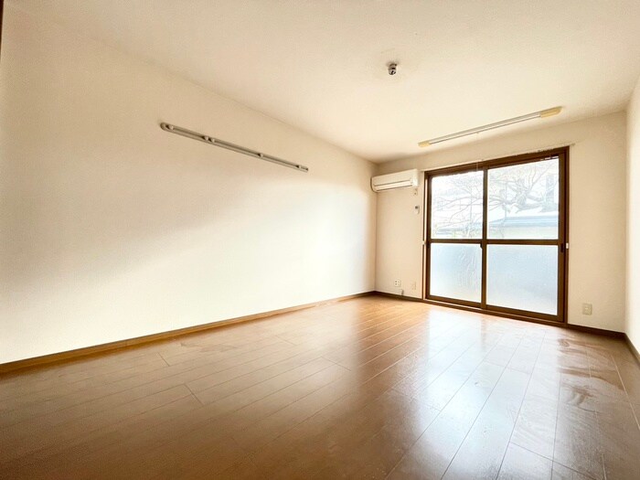 ラクロス桃山御陵の物件内観写真