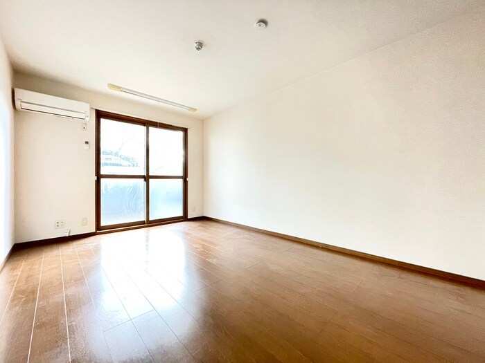 ラクロス桃山御陵の物件内観写真