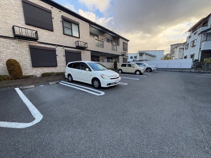 ワ・オークの物件外観写真