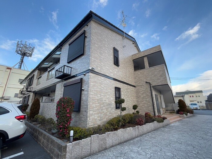 ワ・オークの物件外観写真