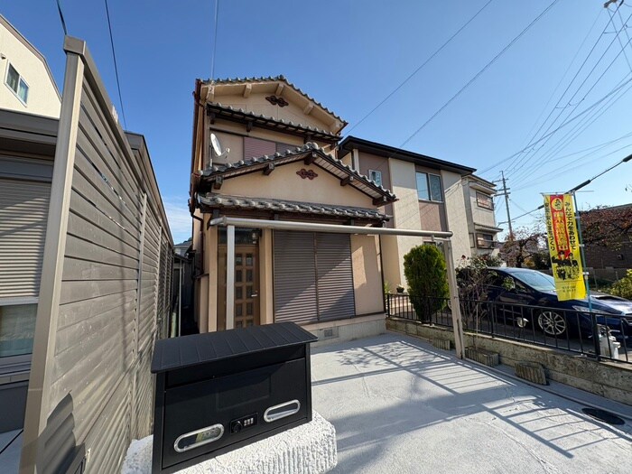 ねこざんまい～ネコと暮す家～の物件外観写真