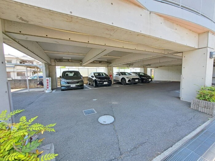 メゾンプルミエ－ルⅡの物件外観写真