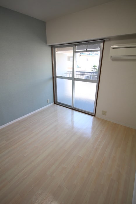 メゾンプルミエ－ルⅡの物件内観写真