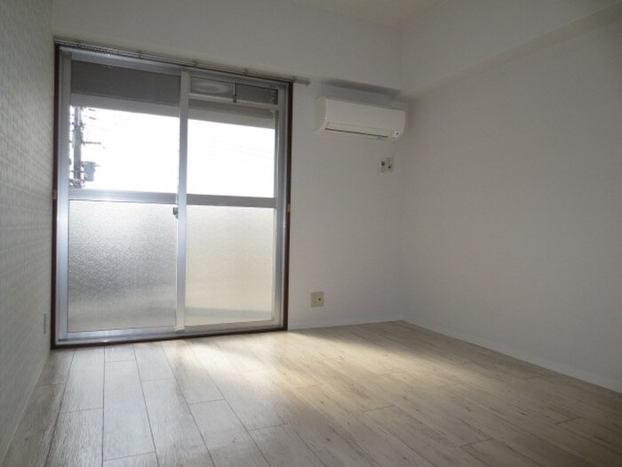 メゾンプルミエ－ルⅡの物件内観写真