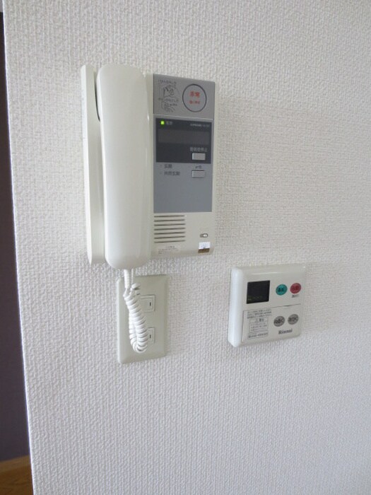 エスト堀川の物件内観写真