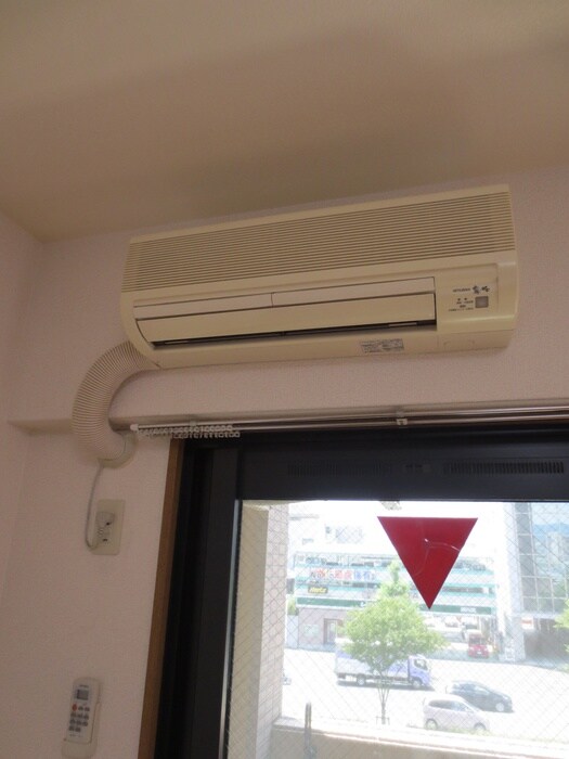 エスト堀川の物件内観写真