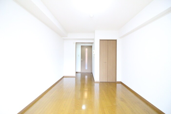 エスト堀川の物件内観写真