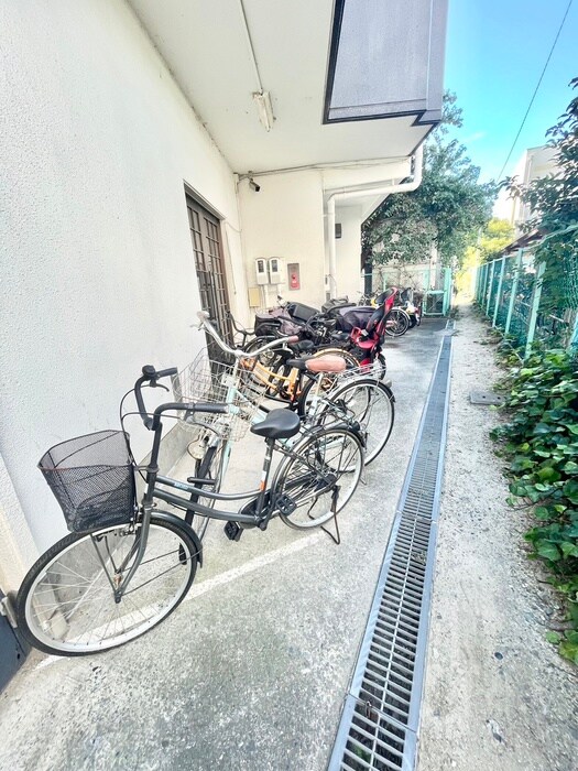 大源フレンドリ－マンションの物件外観写真