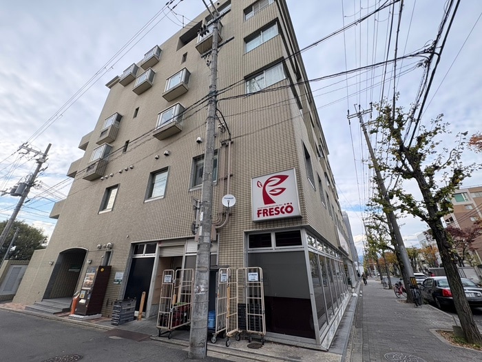 レヴィア北白川の物件外観写真