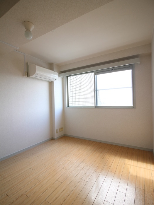 レヴィア北白川の物件内観写真