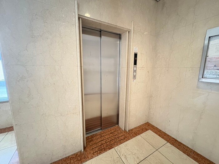 レヴィア北白川の物件外観写真