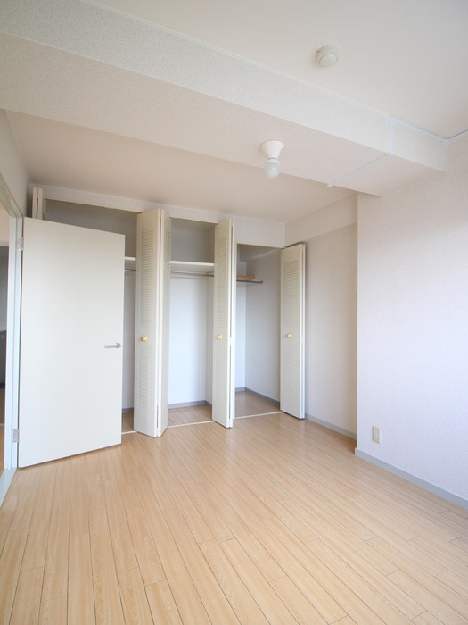 レヴィア北白川の物件内観写真