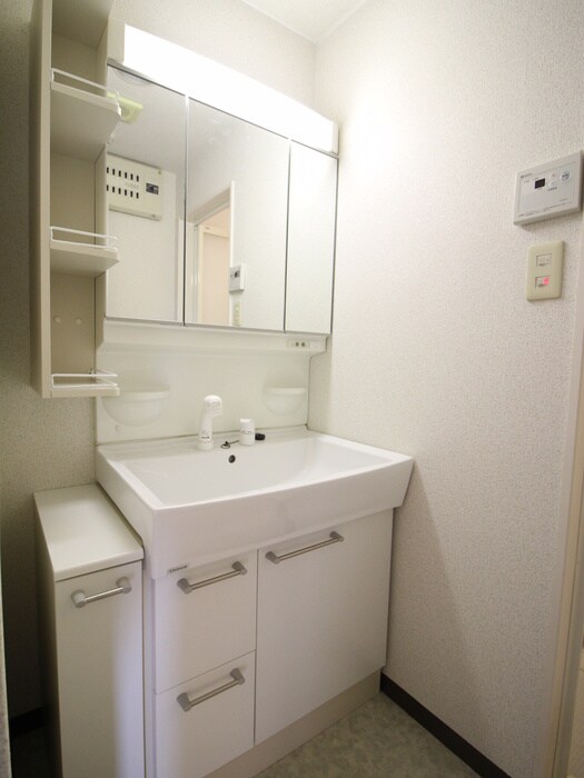 レヴィア北白川の物件内観写真