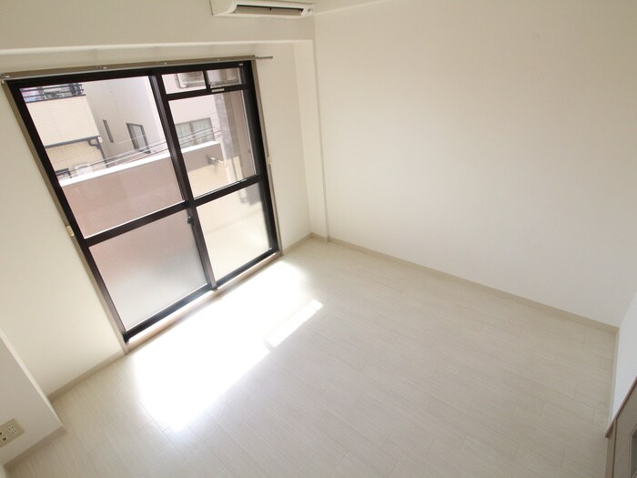 ﾊﾟｲﾝﾃ-ﾙ御影の物件内観写真