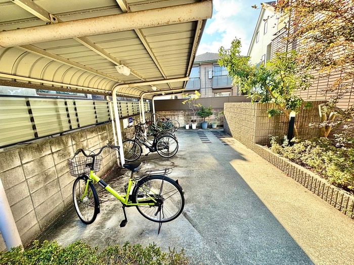 メゾンプルミエ－ルの物件外観写真