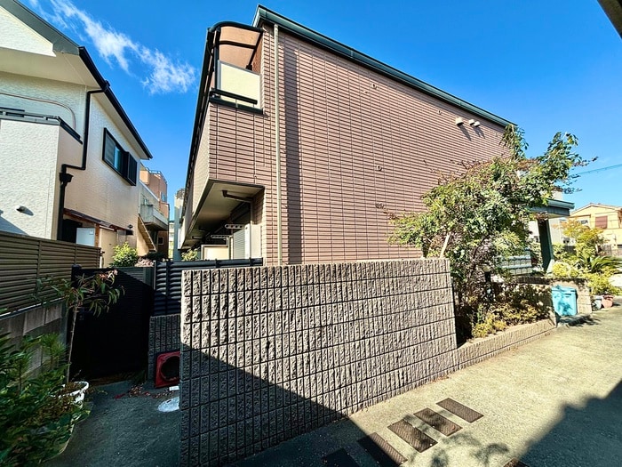 メゾンプルミエ－ルの物件外観写真