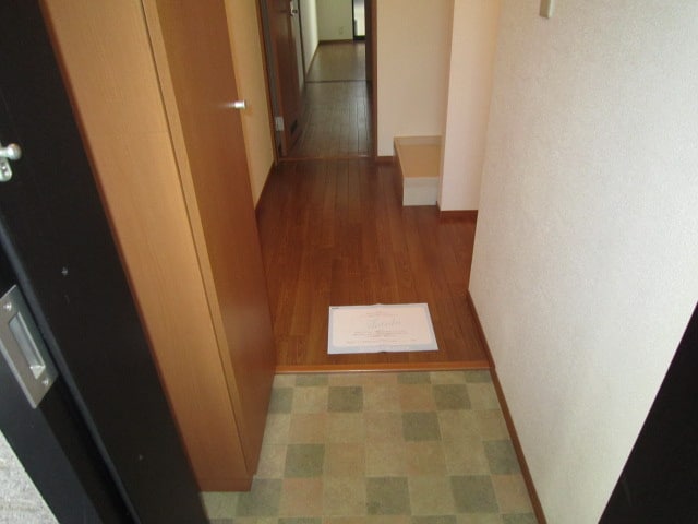 メゾンプルミエ－ルの物件内観写真