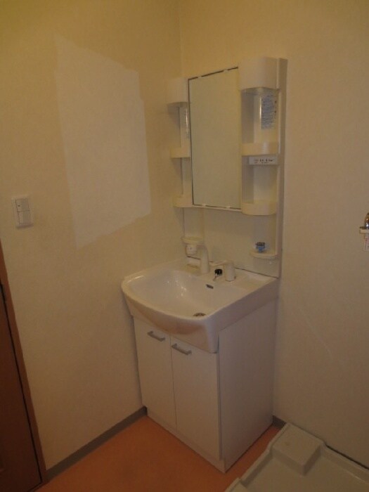 プルメリアコ－トの物件内観写真