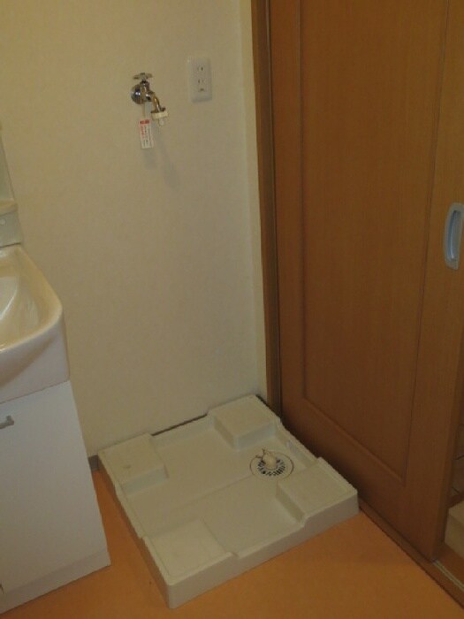 プルメリアコ－トの物件内観写真