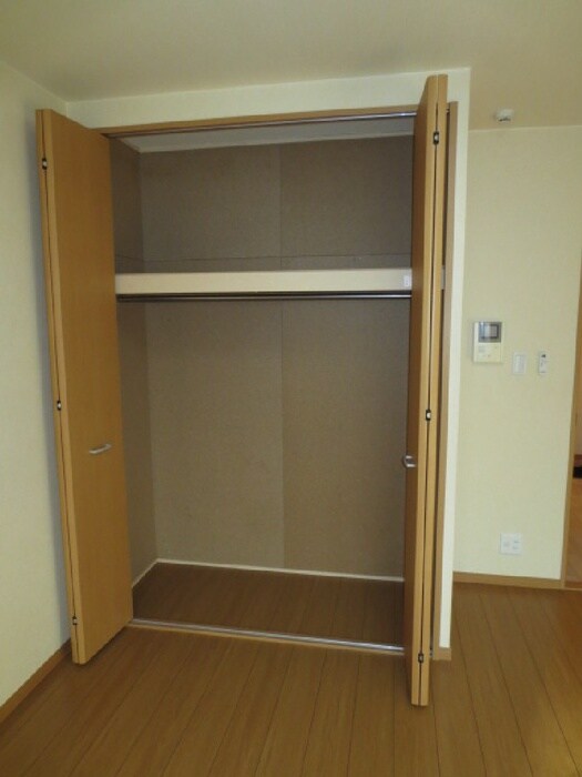 プルメリアコ－トの物件内観写真