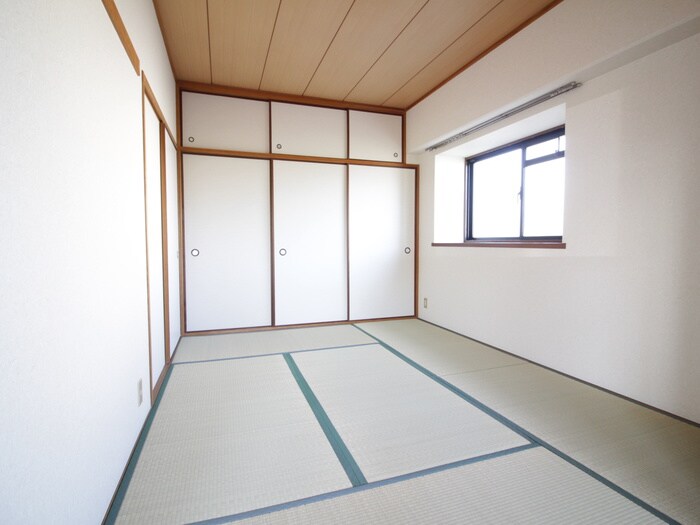 ジュエルコート甲子園口の物件内観写真