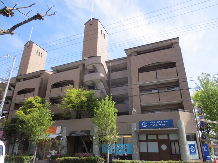 ジュエルコート甲子園口の物件外観写真