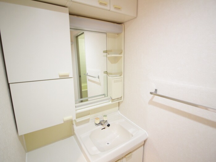 ジュエルコート甲子園口の物件内観写真