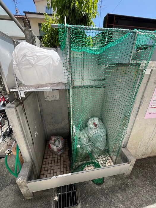 鳳SWINGの物件外観写真